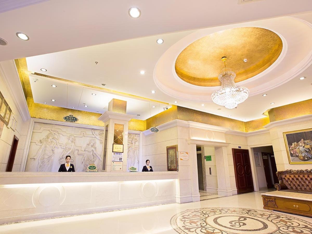 Vienna Hotel Chengdu Exhibition Centre Exterior photo